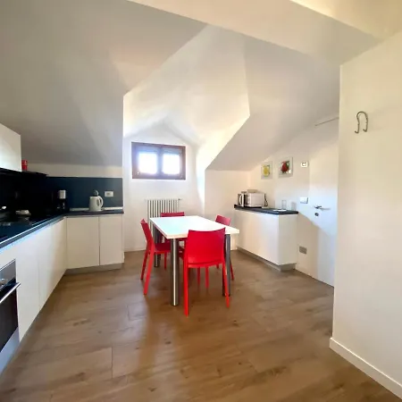 Vittoria Apartment